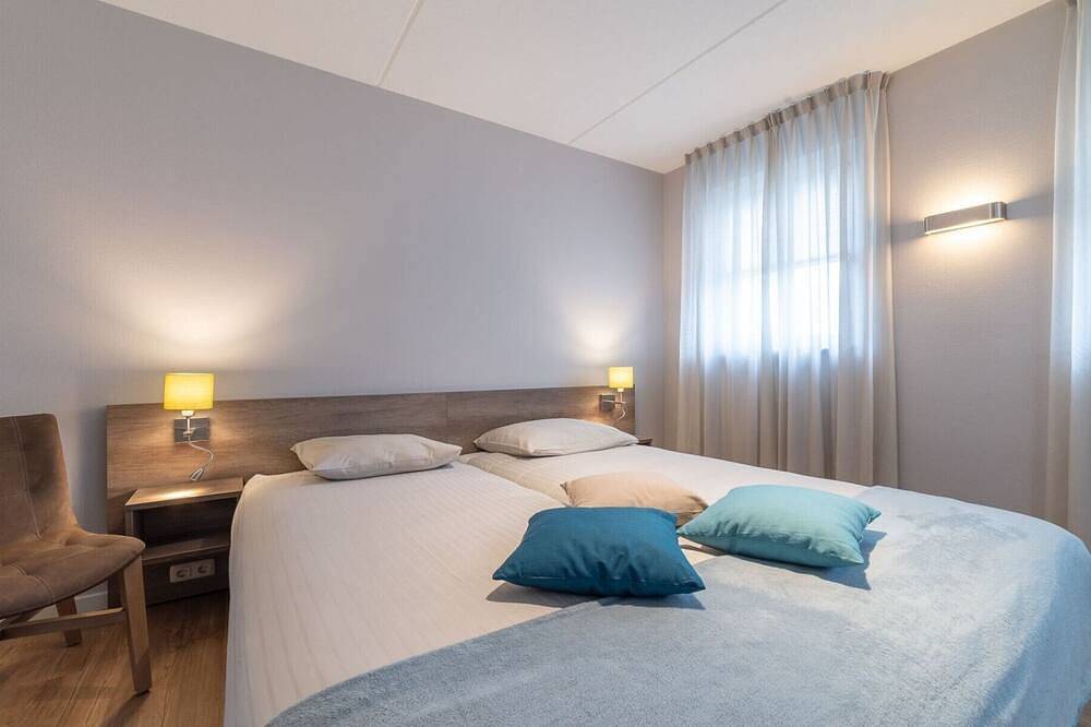 Villa in Zeeland mit Whirlpool und Sauna in Colijnsplaat, Zeeuwse Kust