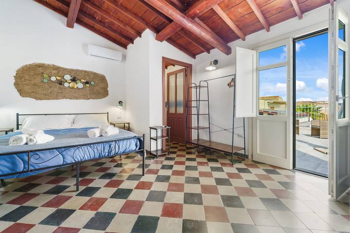 Loft per 4 persone, con giardino, con animali domestici in Sud Sardegna