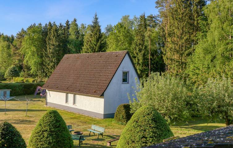 Ganze Ferienwohnung, Appartement am Strand mit Parkplatz, Terrasse und TV in Blankensee (Mecklenburg), Mecklenburg-Strelitz