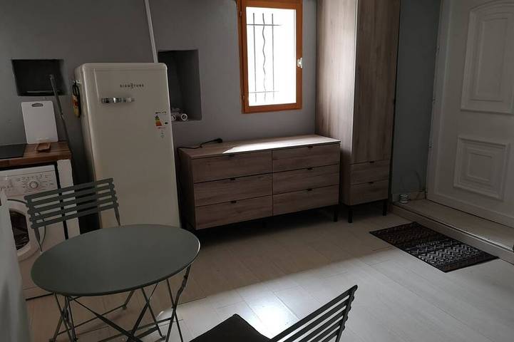 Gîte pour 2 personnes, avec jardin à Reilhanette - 4