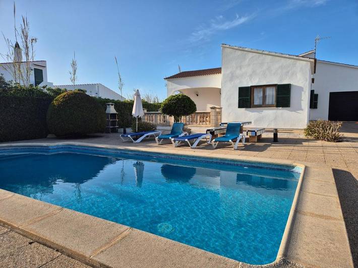 Ferienhaus für 6 Personen, mit Pool und Garten - 1