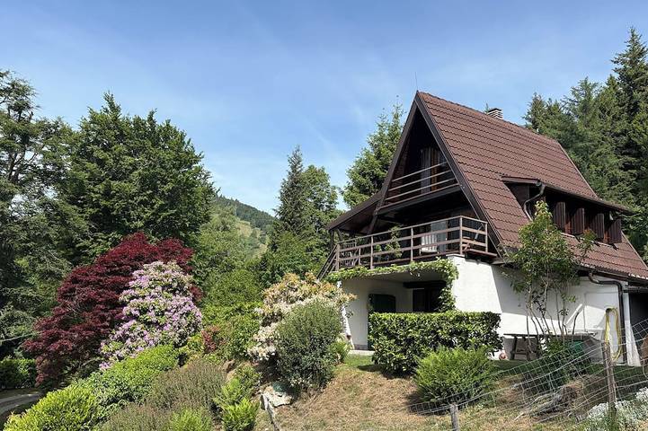 Chalet für 4 Personen, mit Garten und Terrasse am Lago Maggiore