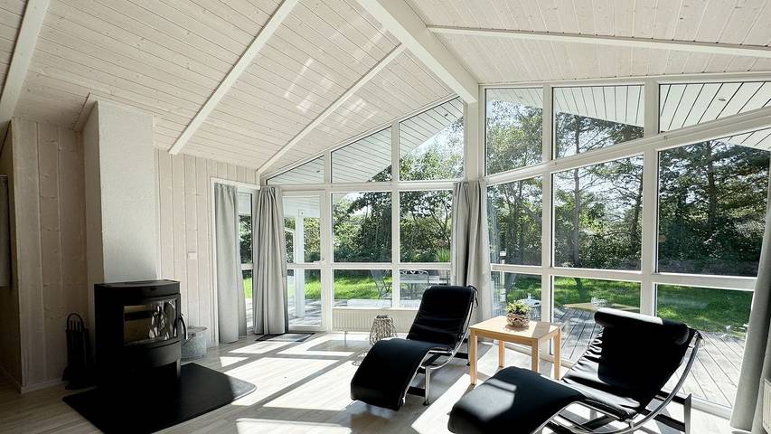 Ferienhaus für 6 Personen, mit Sauna und Garten sowie Terrasse und Whirlpool in der Lübecker Bucht - 2