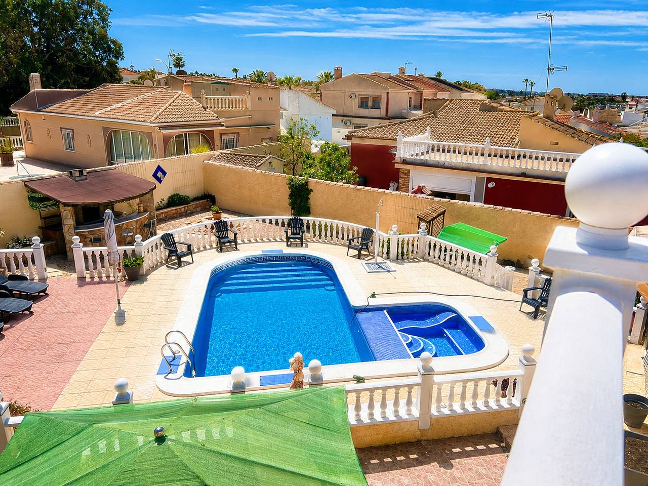 Villa avec piscine privée à El Chaparral in El Chaparral, Torrevieja