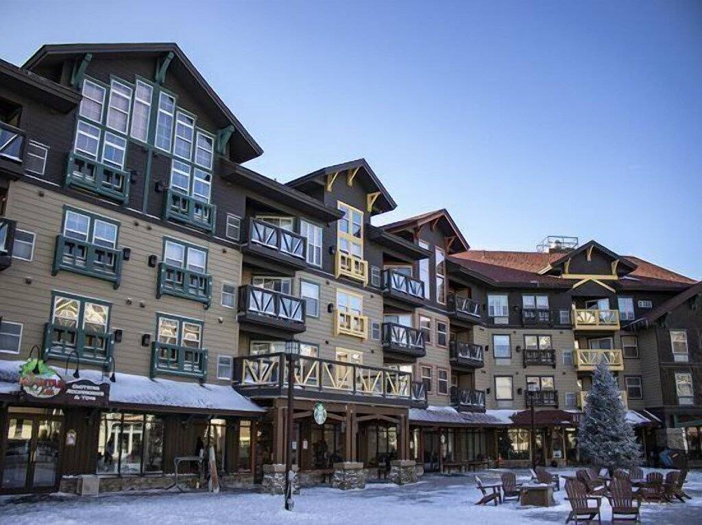 Ganze Wohnung, Rimfire 258 Studio - Access to Slope Cozy One Bed and Sofa Sleeper in Snowshoe, Greenbrier River