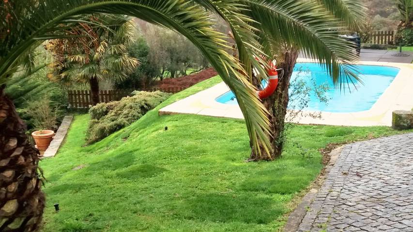 Location de vacances pour 6 personnes, avec terrasse et piscine, animaux acceptés dans Caminha - 2