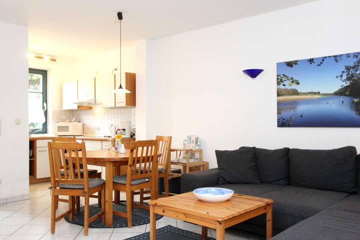 Ferienwohnung für 4 Personen, mit Balkon und Balkon/Terrasse in Prerow - 3