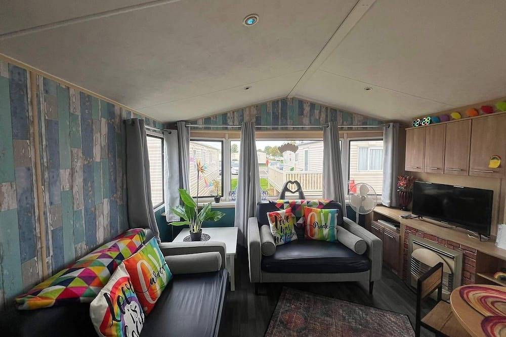 Static Caravan for 4 People in Morecambe, Lancashire