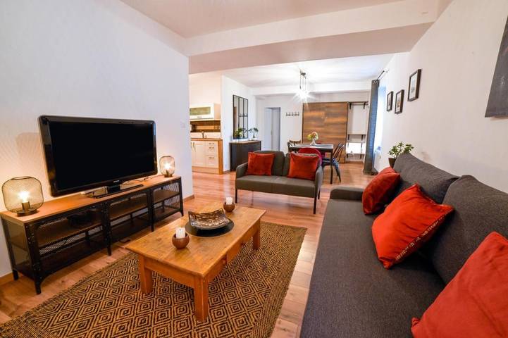 Gîte pour 8 personnes, avec balcon et vue à Voiron - 2