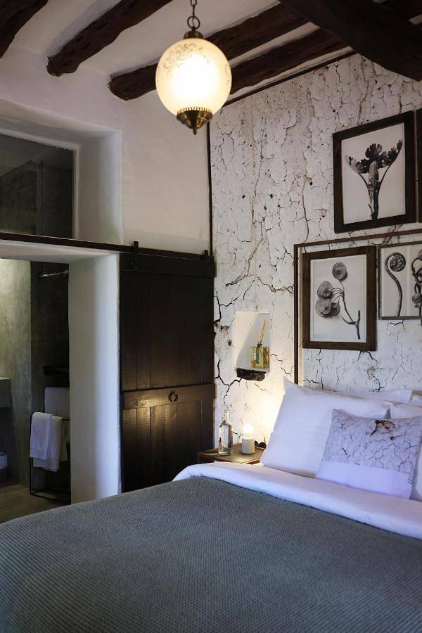 Chalet para 2 personas, con piscina además de jardín y vistas, Se admiten mascotas en Ibiza - 4