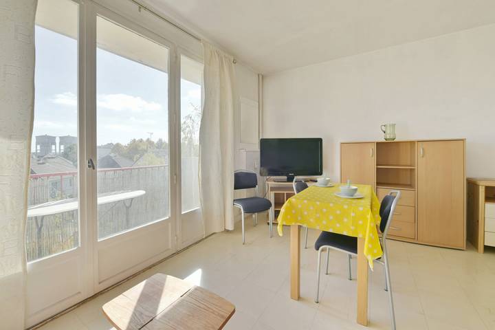 Studio pour 2 personnes, avec balcon, adapté aux familles dans Orne - 4
