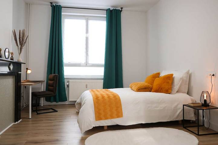 Appartamento intero, Appartamento-Lusso-Bagno privato con doccia-Vista città in Liegi, Liegi e dintorni