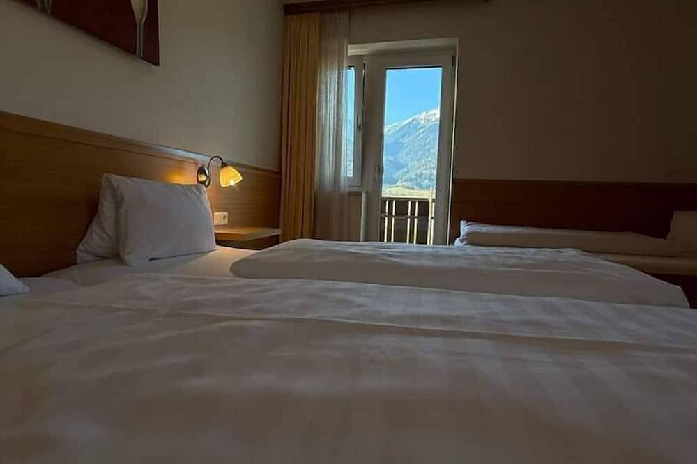 Pension Plattenhof - 4 in Telfs, Innsbruck Land