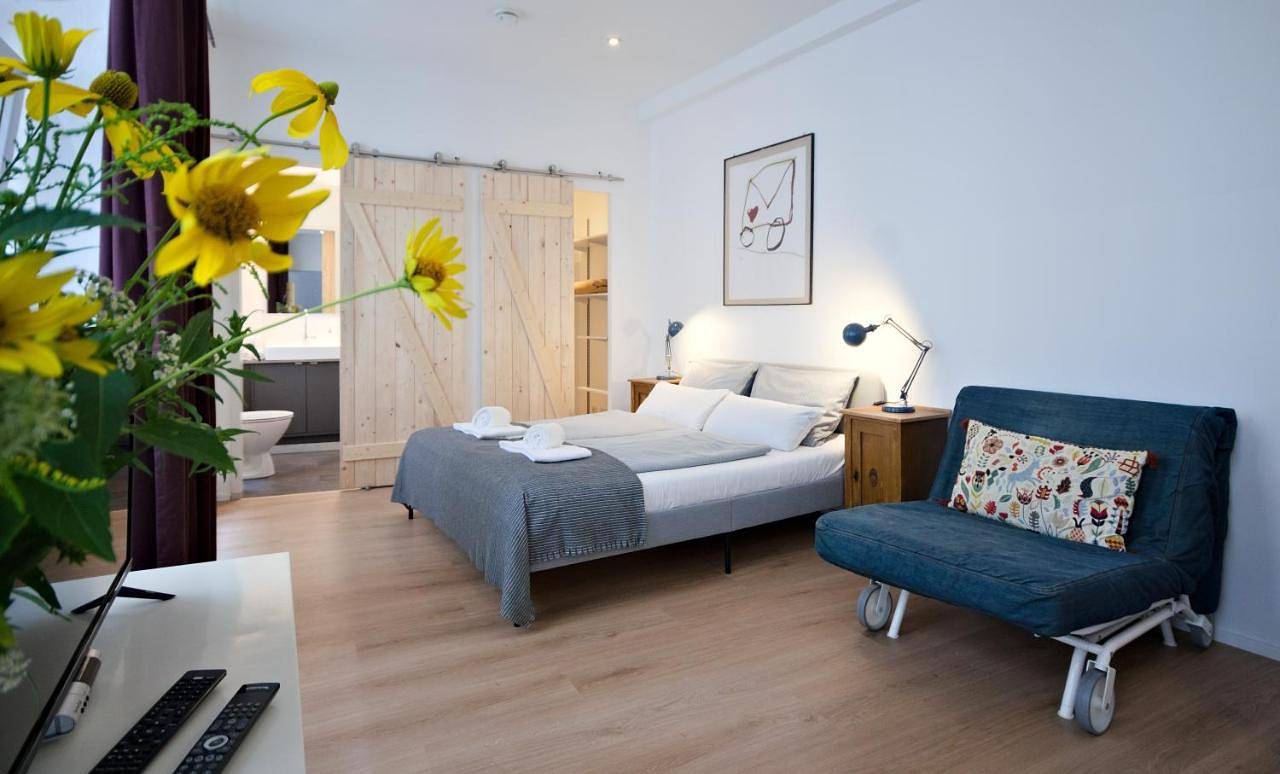 Geheel appartement, Studio Apartment in Kreuzberg, Berlijn