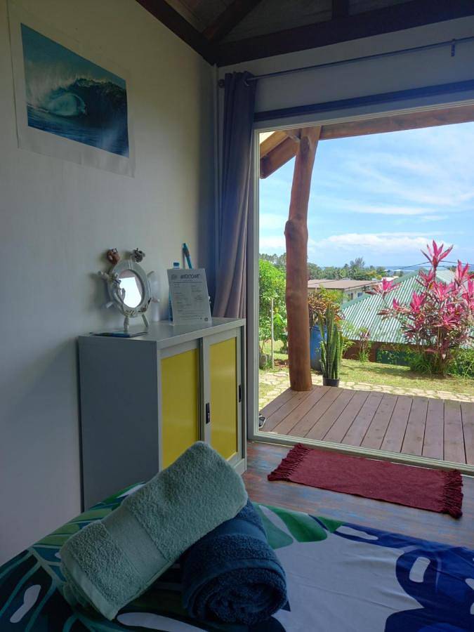 Gîte pour 2 personnes, avec jardin ainsi que vue et terrasse dans Teahupo'o - 2
