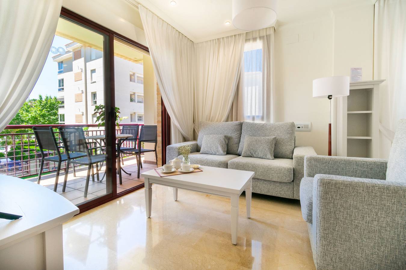 Hel leilighet, Ferieleilighet for 4 personer med badebasseng in L'Albir, Albir