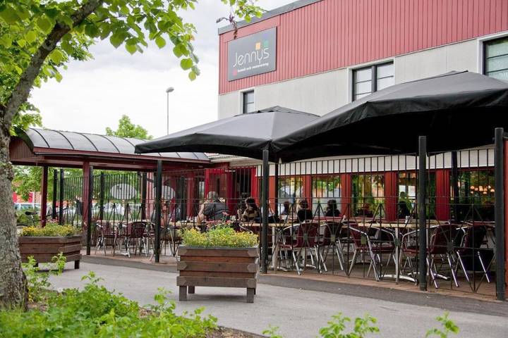 Hotel für 3 Personen, mit Balkon und Terrasse sowie Ausblick in Arvika