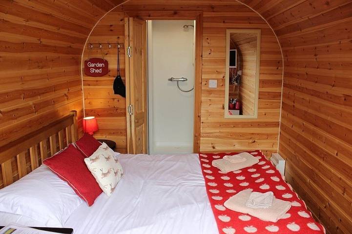 Coastal Escape Pod with Bathroom in Isle of Anglesey
