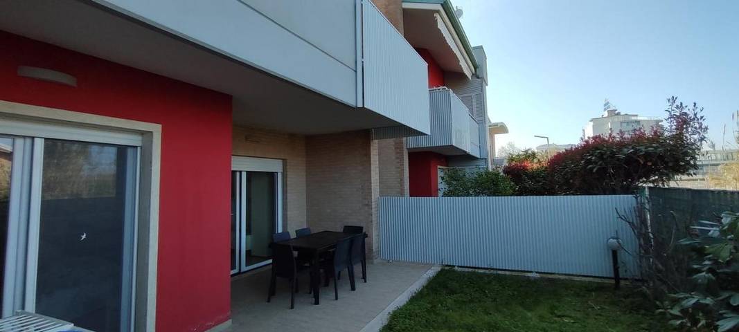Location de vacances pour 6 personnes, avec jardin, animaux acceptés à San Salvo Marina - 4
