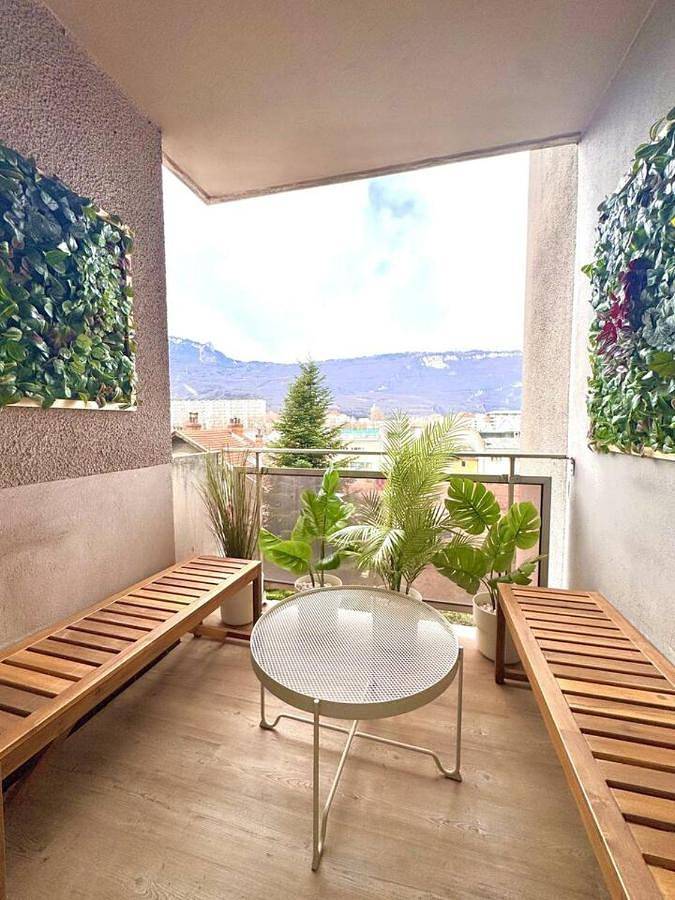 Appartement entier, L'Arcade rétro - 6 pers - Proche centre et gare in Grenoble, Isère