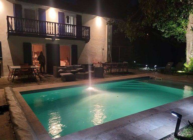 Les Chênes - Chambre Bleu in Bénesse-Maremne, Côte d’Argent