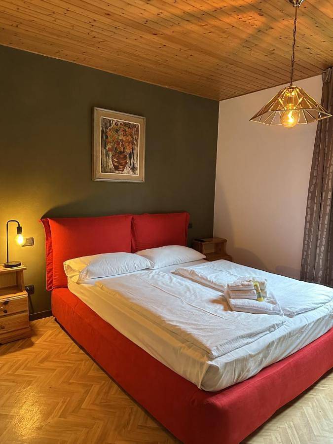 Gîte pour 5 personnes, avec jardin à Molina di Ledro