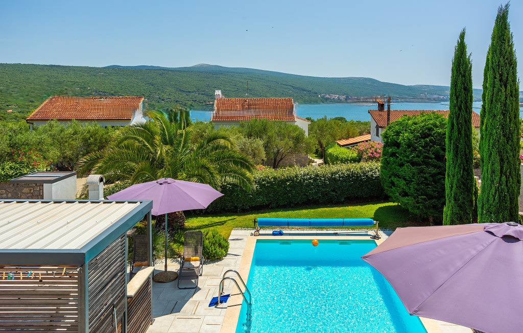 Beautiful Villa Estate 1 in Island of Krk in Krk Ciudad, Krk (isla)