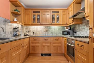 Apartment for 6 People in Tenby, Pembrokeshire, Photo 1