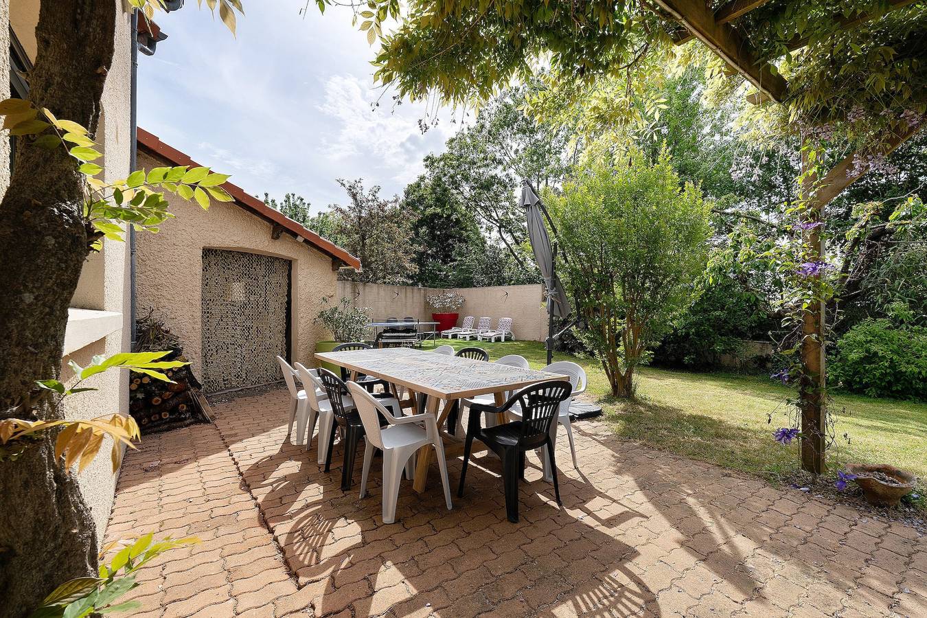 „Vacances chez Cali“ – 30 Min. vom Puy du Fou, Garten & private Terrassen, Wlan in La Séguinière, Cholet und Umgebung