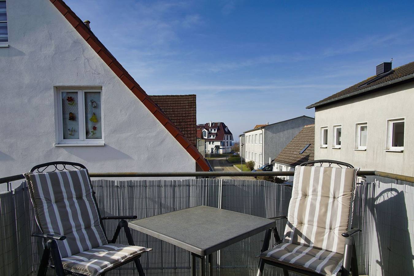 Apartamento entero, Hafennahe Ferienwohnung auf 2 Etagen und mit Balkon - Haus Windland Fewo 25 in Wiek, Rügen