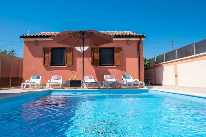 Ferienhaus für 5 Personen, mit Terrasse und Pool, mit Haustier in Marčana - 4