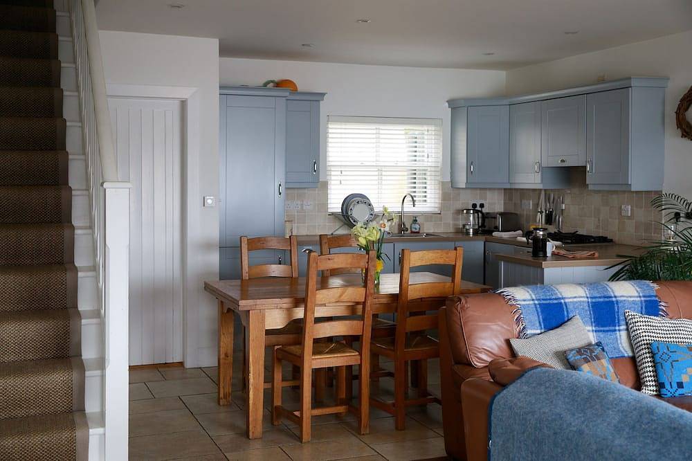 Roundstone Quay House in Roundstone, Connacht