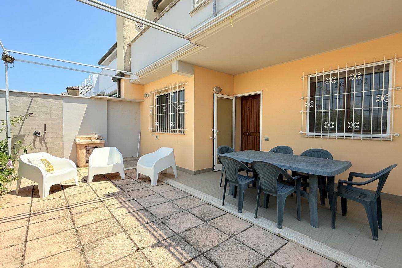 Ganze Wohnung, Pse01 - Porto Sant'Elpidio, comfortable three-room apartment with garden near the sea in Fermo Provinz