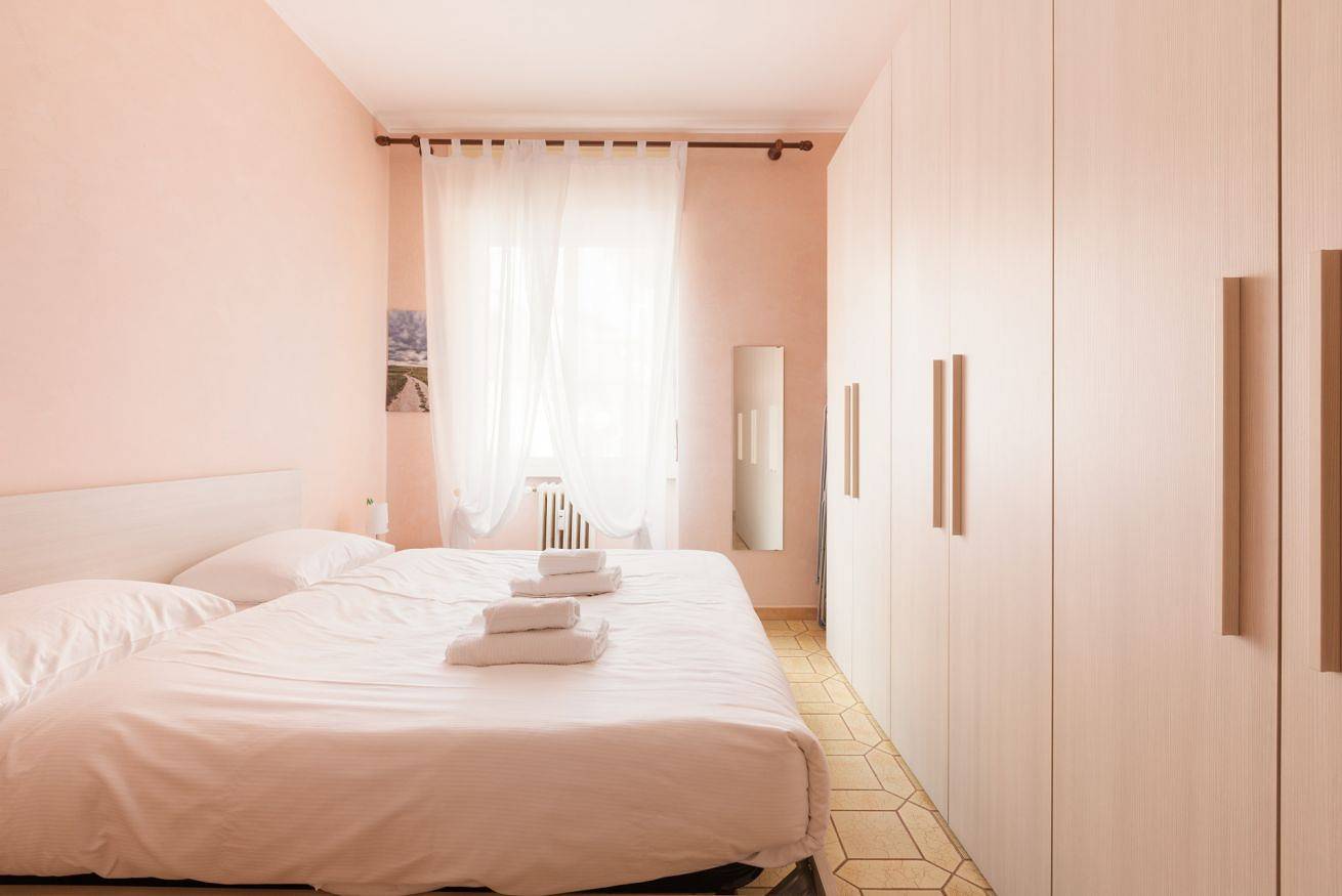 Appartamento intero, Apt con balcone- M3 Maciachini in Milano, Provincia di Milano