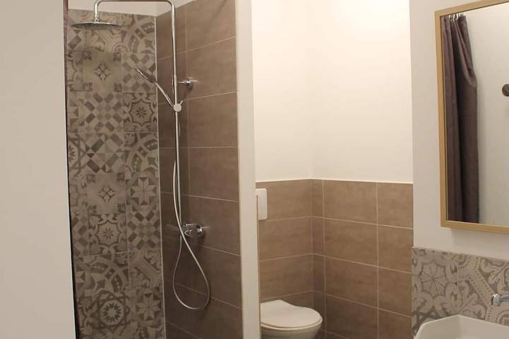 Gîte pour 4 personnes, avec jardin à Bédarrides - 4