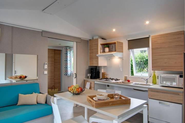 Mobil home pour 4 personnes, avec jardin ainsi que piscine et terrasse, animaux acceptés à Névez - 4