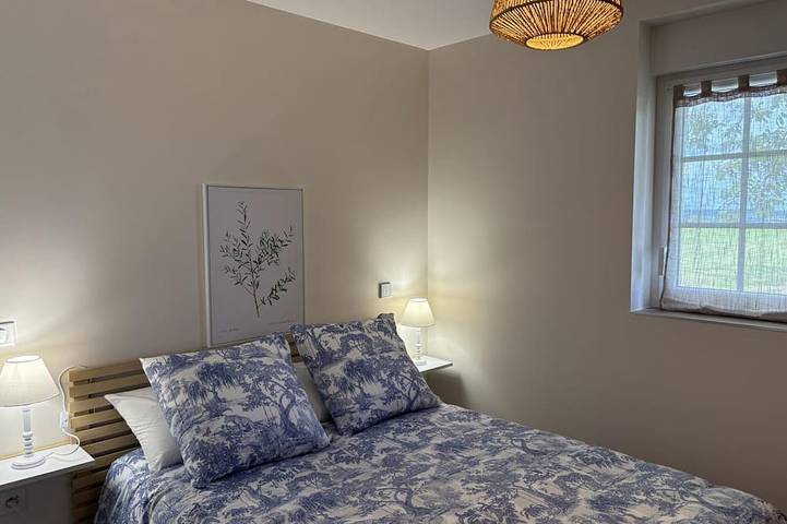 Gîte pour 10 personnes, avec jardin à Rongères - 3