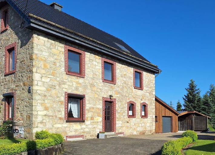 Location de vacances pour 10 personnes, avec jardin à Butgenbach - 4