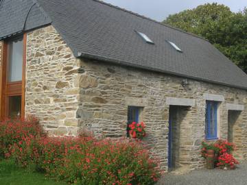 Gîte pour 4 personnes, avec jardin et terrasse dans Troguéry