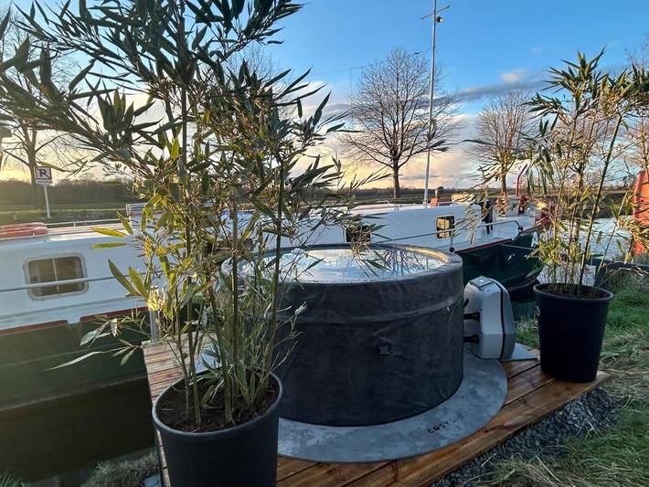 Bateau pour 2 personnes, avec terrasse et vue, animaux acceptés à Plobsheim - 2