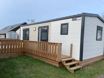 Camping pour 4 Personnes dans Merville-Franceville-Plage, Calvados, Photo 1