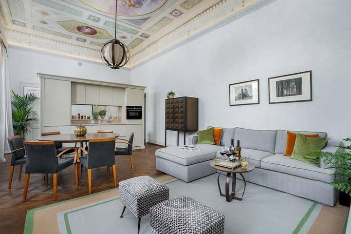 Villa for 4 people, with garden in Florence