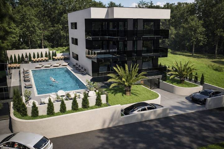 Dom wakacyjny dla 45 osób, z balkon i basen oraz ogród w Medulin