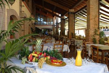 Ferienpark für 7 Personen in Peschiera del Garda, Gardasee-Berge, Bild 4