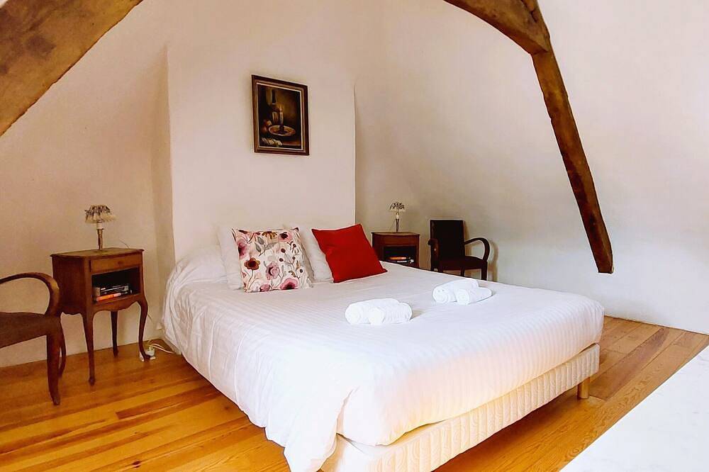 Le domaine des roseraies, gîte Flaubert in Saint-Benoît-de-l'Aure, Bayeux region