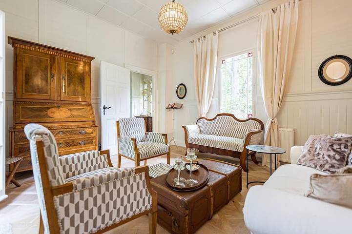 Ferienhaus für 8 Personen, mit Garten und Balkon