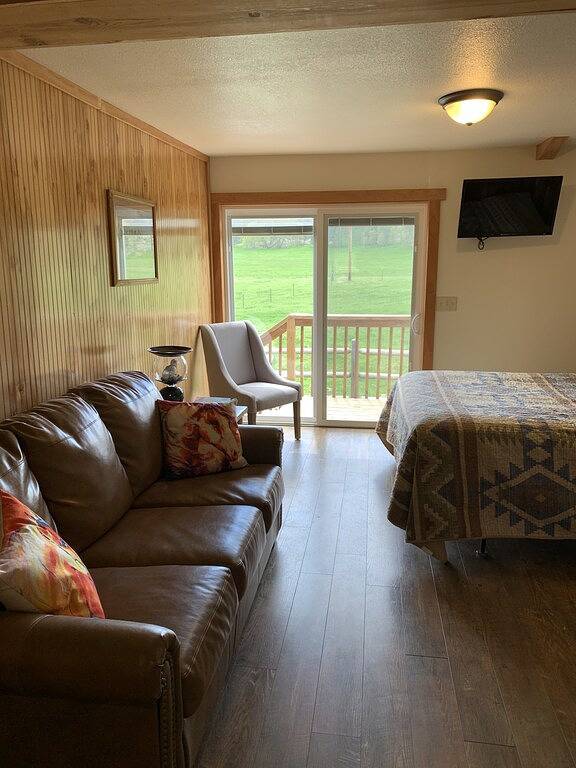 Ghost Canyon Getaway Unit #3 in Black Hills