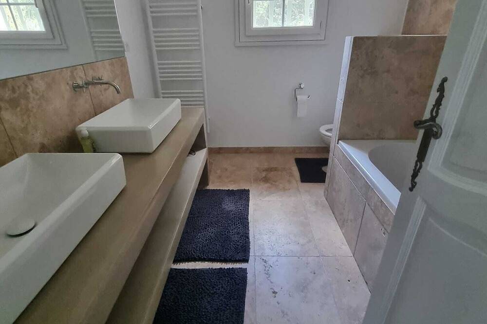 Magnificent villa with the most beautiful view of Tourtour and private pool in Tourtour, Draguignan region