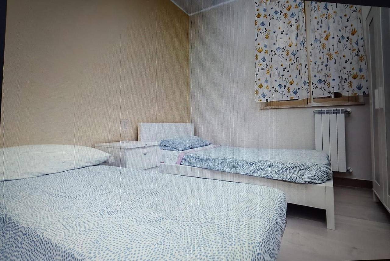 Appartamento intero, Three-Bedroom House in Milo, Etna