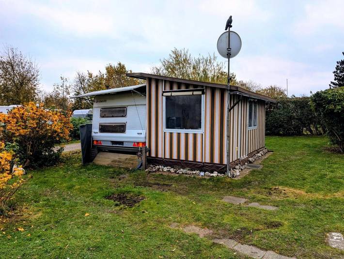 Wohnwagen für 6 Personen, mit Garten und Whirlpool sowie Sauna auf Fehmarn